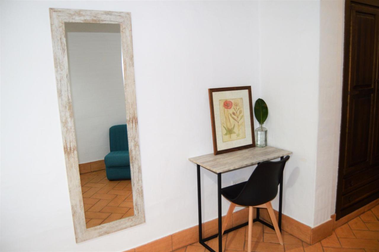 Apartamentos Turisticos - Hostal Los Alisos Aliseda Eksteriør bilde